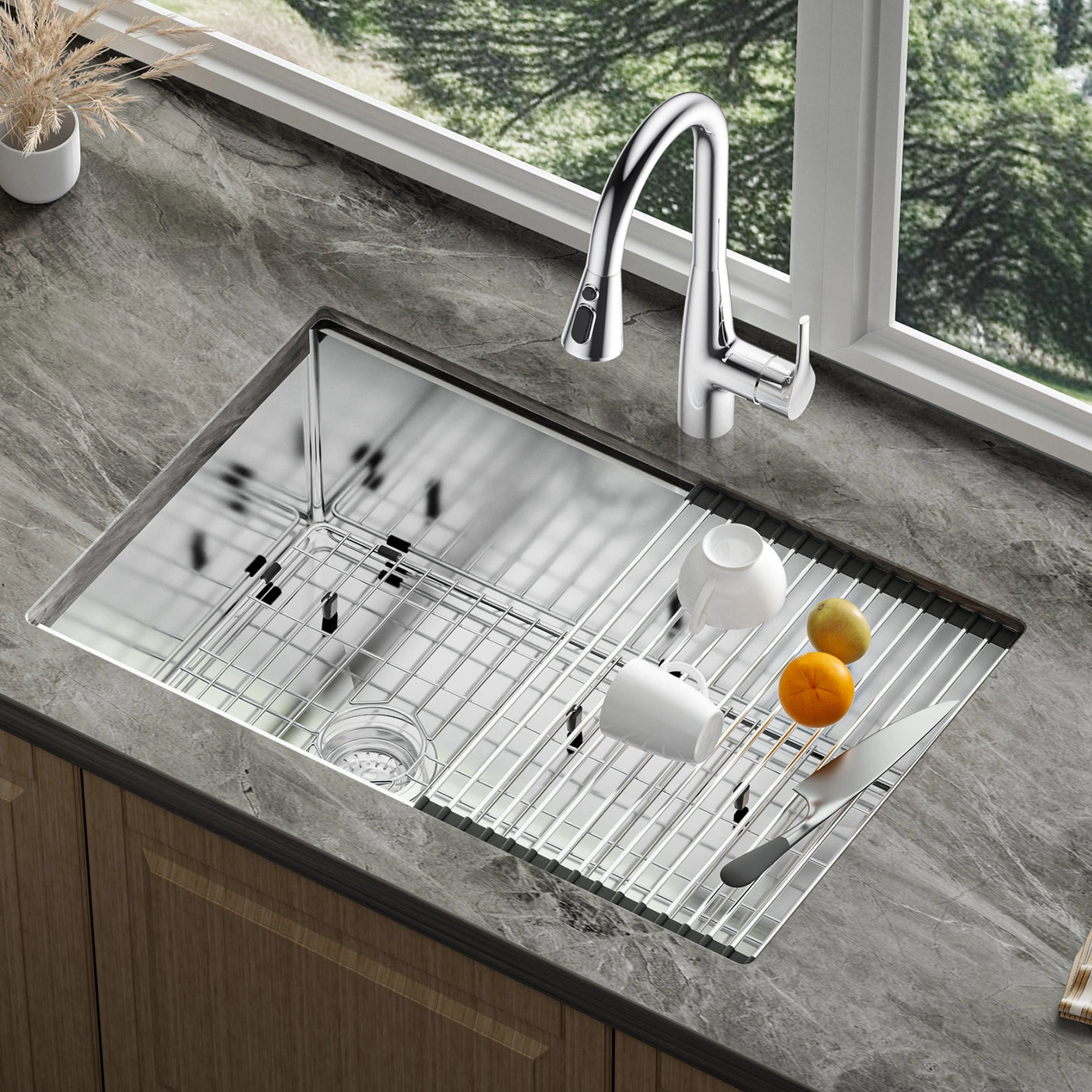 The JOMOO 30-inch single bowl kitchen sink features a protective bottom grid and a convenient dish drying rack.  This stainless steel sink offers ample space and easy cleaning, enhancing your kitchen's functionality and style.