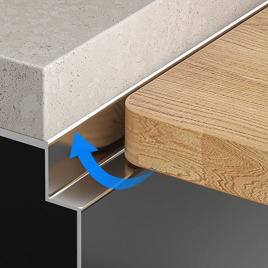 The JOMOO 32-inch stainless steel kitchen sink includes a workstation ledge for convenient placement of cutting boards and colanders. This feature efficiently utilizes countertop space, offering a practical and modern sink solution for your kitchen.